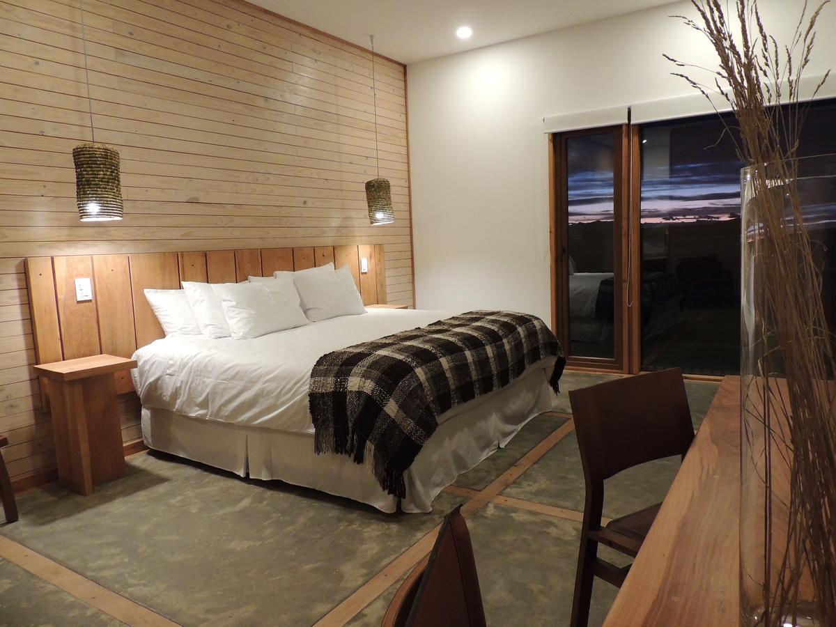 Hotel Simple Patagonia Puerto Natales Exterior foto